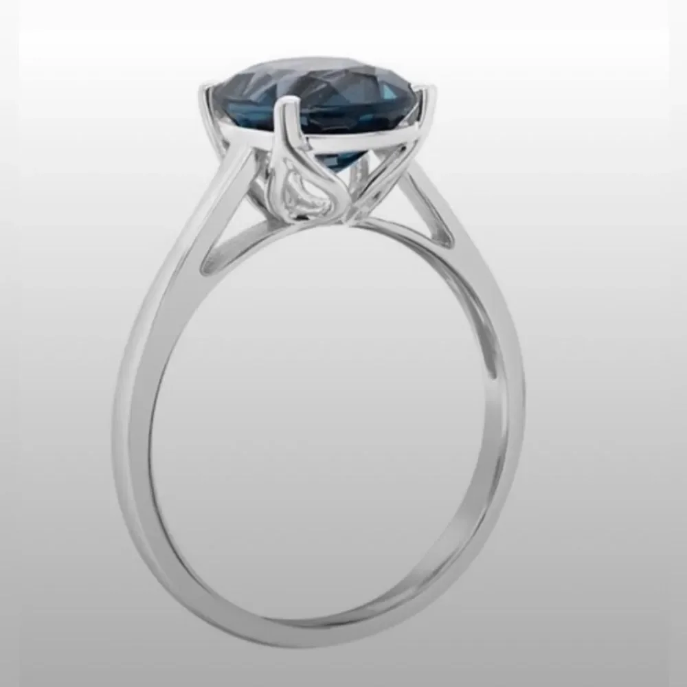Sz 8 NEW *London Blue*  Oval  3+ CTW Topaz 925 Sterling Silver Ring